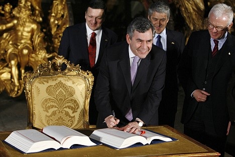 Gordon Brown Signs Lisbon Treaty